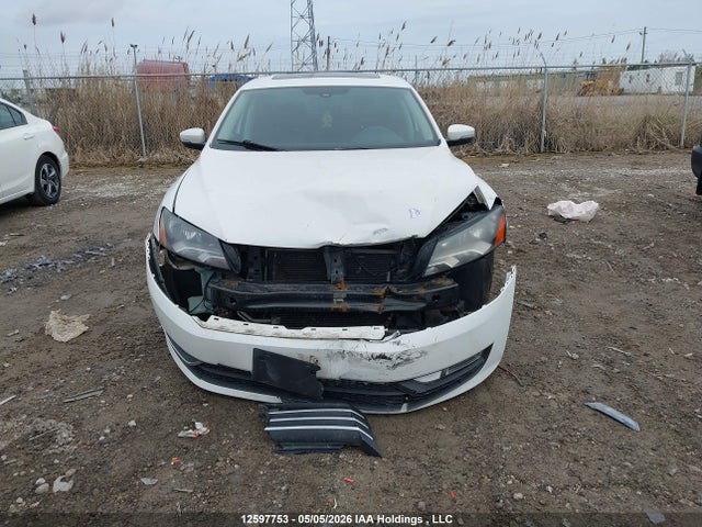 Продажа на аукционе авто 2013 Volkswagen Passat 2.5l Highline, vin: 1VWCH7A35DC117047, номер лота: 12597753