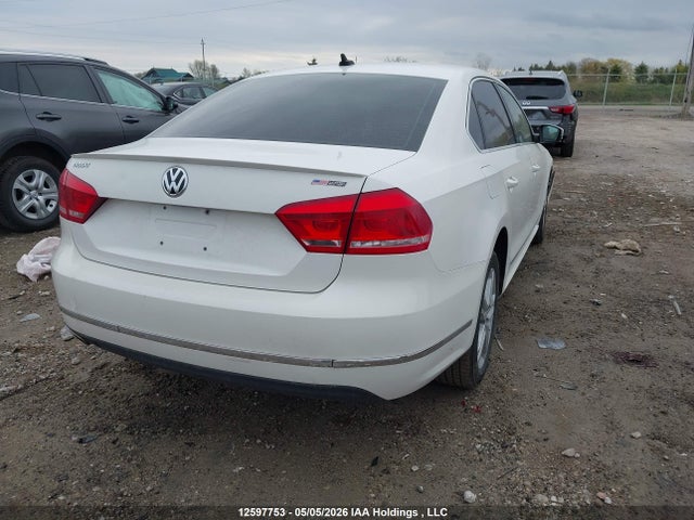 Продажа на аукционе авто 2013 Volkswagen Passat 2.5l Highline, vin: 1VWCH7A35DC117047, номер лота: 12597753