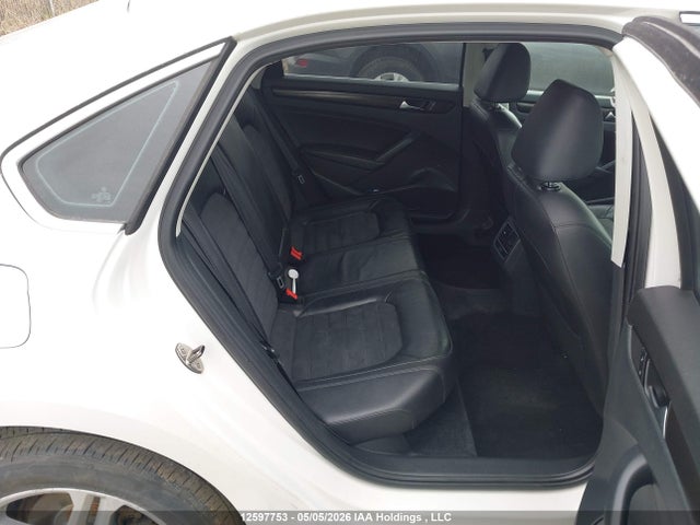 Продажа на аукционе авто 2013 Volkswagen Passat 2.5l Highline, vin: 1VWCH7A35DC117047, номер лота: 12597753