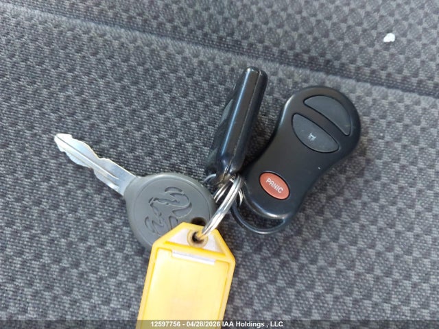 12597756 :رقم المزاد ، 1D7HU18D04J247030 vin ، 2004 Dodge Ram 1500 Slt/laramie مزاد بيع