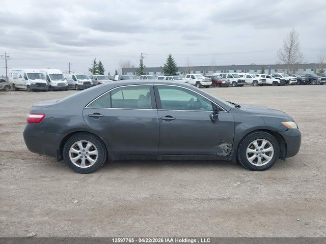 2007 Toyota Camry Ce/le/xle/se მანქანა იყიდება აუქციონზე, vin: 4T1BE46K67U015935, აუქციონის ნომერი: 12597765