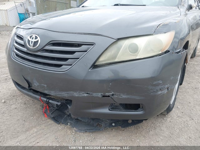 2007 Toyota Camry Ce/le/xle/se მანქანა იყიდება აუქციონზე, vin: 4T1BE46K67U015935, აუქციონის ნომერი: 12597765