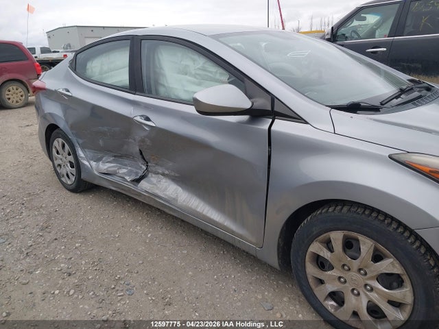 12597775 :رقم المزاد ، 5NPDH4AE4FH637125 vin ، 2015 Hyundai Elantra Gl مزاد بيع