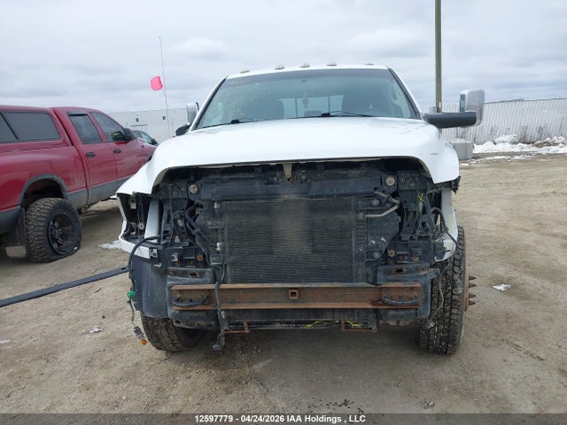 12597779 :رقم المزاد ، 3C63DRJL3CG111857 vin ، 2012 Ram 3500 Laramie مزاد بيع