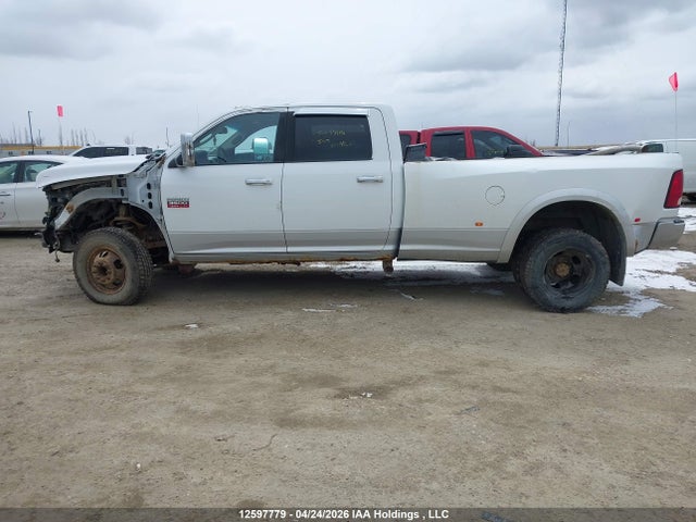 12597779 :رقم المزاد ، 3C63DRJL3CG111857 vin ، 2012 Ram 3500 Laramie مزاد بيع