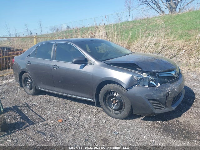 2014 Toyota Camry L/se/le/xle მანქანა იყიდება აუქციონზე, vin: 4T1BF1FK2EU443462, აუქციონის ნომერი: 12597783