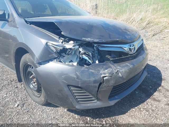 2014 Toyota Camry L/se/le/xle მანქანა იყიდება აუქციონზე, vin: 4T1BF1FK2EU443462, აუქციონის ნომერი: 12597783