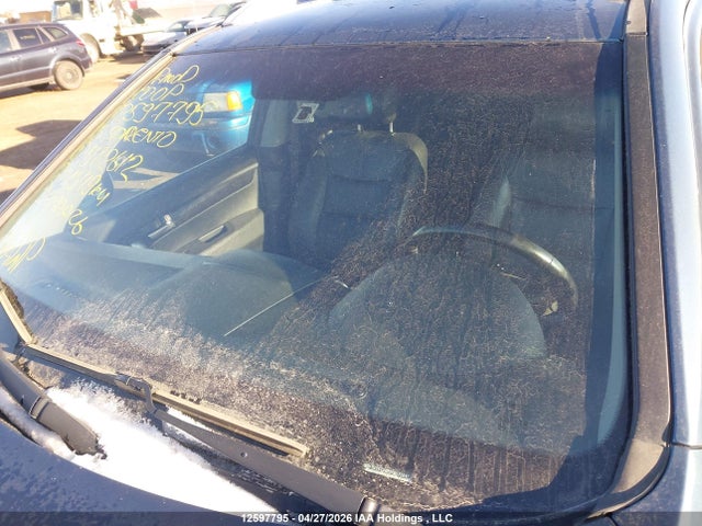 5XYKTDA79FG572612 KIA Sorento Lx V6
