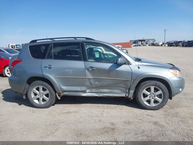2007 Toyota Rav4 Limited მანქანა იყიდება აუქციონზე, vin: JTMBK31V976022469, აუქციონის ნომერი: 12597822