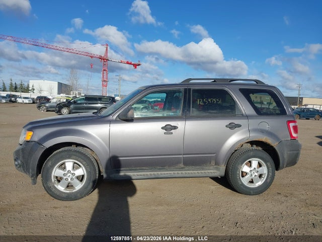 2010 Ford Escape Xlt მანქანა იყიდება აუქციონზე, vin: 1FMCU9DG2AKD29054, აუქციონის ნომერი: 12597851