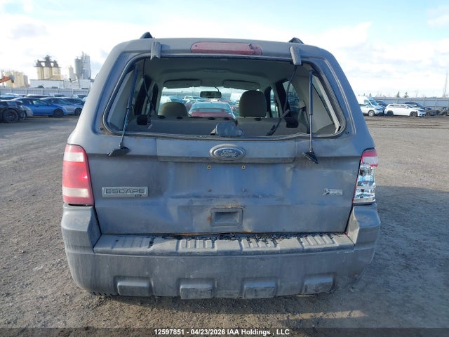 2010 Ford Escape Xlt მანქანა იყიდება აუქციონზე, vin: 1FMCU9DG2AKD29054, აუქციონის ნომერი: 12597851