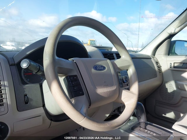 2010 Ford Escape Xlt მანქანა იყიდება აუქციონზე, vin: 1FMCU9DG2AKD29054, აუქციონის ნომერი: 12597851