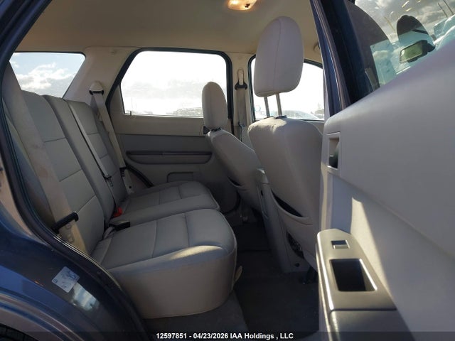 2010 Ford Escape Xlt მანქანა იყიდება აუქციონზე, vin: 1FMCU9DG2AKD29054, აუქციონის ნომერი: 12597851