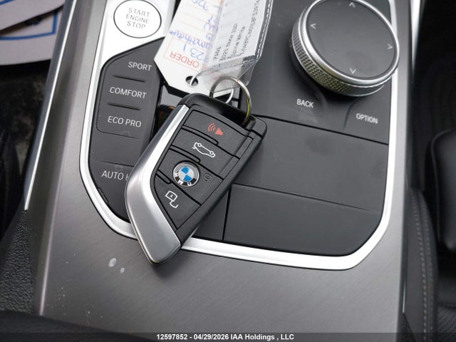 12597852 :رقم المزاد ، 3MW89CW01S8F53974 vin ، 2025 Bmw 330i Xdrive مزاد بيع