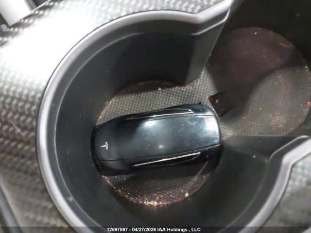 12597867 :رقم المزاد ، 5YJXCBE2XJF137140 vin ، 2018 Tesla Model X مزاد بيع