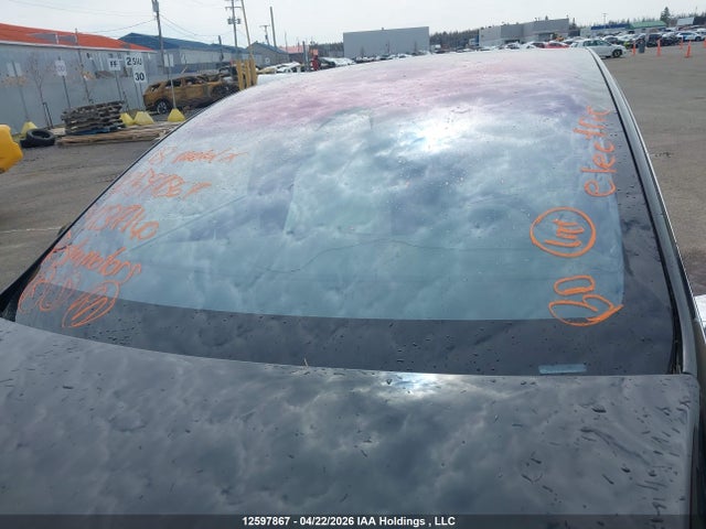 12597867 :رقم المزاد ، 5YJXCBE2XJF137140 vin ، 2018 Tesla Model X مزاد بيع