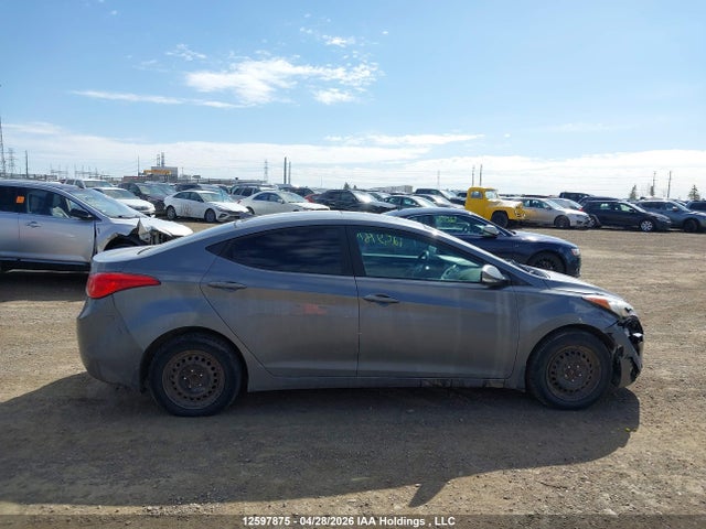 2011 Hyundai Elantra Gls/limited მანქანა იყიდება აუქციონზე, vin: 5NPDH4AE7BH010705, აუქციონის ნომერი: 12597875