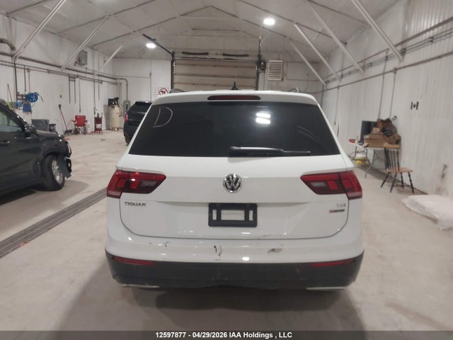 Продажа на аукционе авто 2018 Volkswagen Tiguan S, vin: 3VV0B7AX4JM166391, номер лота: 12597877