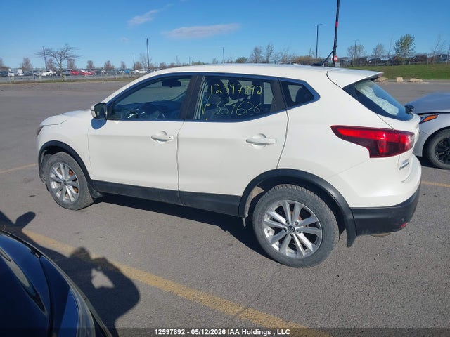 JN1BJ1CRXKW334626 Nissan Qashqai S/sl/sv