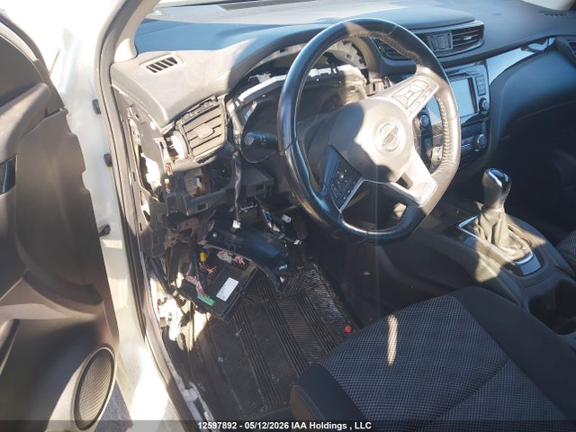 JN1BJ1CRXKW334626 Nissan Qashqai S/sl/sv