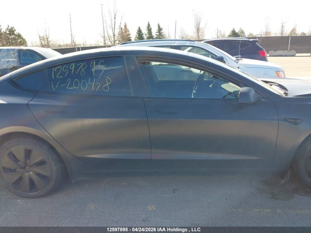 12597895 :رقم المزاد ، LRW3E7EB1RC200458 vin ، 2024 Tesla Model 3 Long Range مزاد بيع