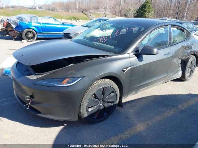 12597895 :رقم المزاد ، LRW3E7EB1RC200458 vin ، 2024 Tesla Model 3 Long Range مزاد بيع