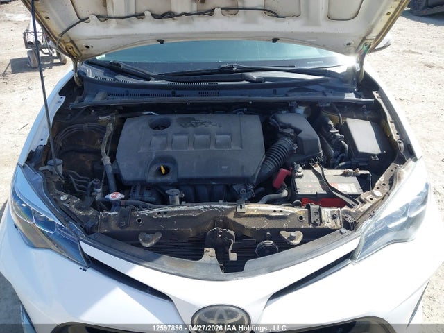 2T1BURHE6JC980701 Toyota COROLLA SE