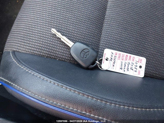 2T1BURHE6JC980701 Toyota COROLLA SE