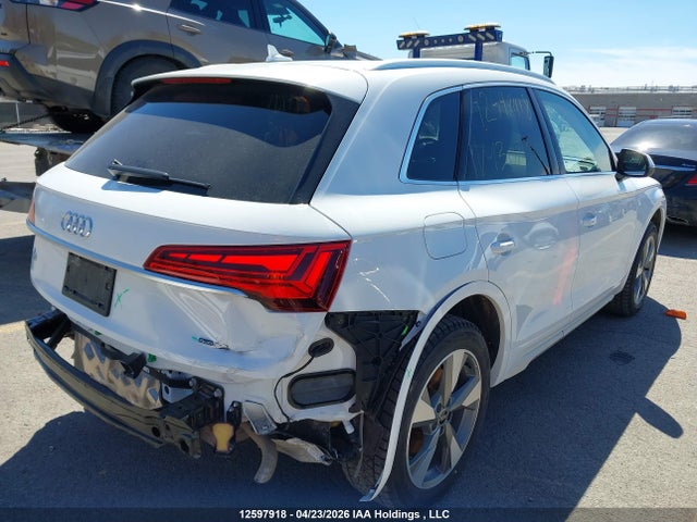 Audi Q5 2024 WA1AAAFY7R2130700 Image 4