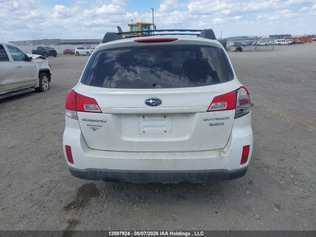 12597924 :رقم المزاد ، 4S4BRJKC5B2324432 vin ، 2011 Subaru Outback 3.6 R Limited Package مزاد بيع