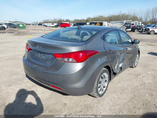 2013 Hyundai Elantra Gl მანქანა იყიდება აუქციონზე, vin: 5NPDH4AE8DH385845, აუქციონის ნომერი: 12597950