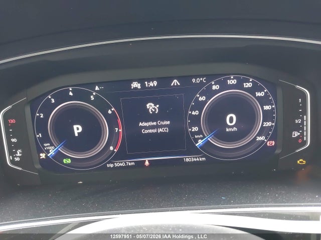 3VV2B7AX5NM068906 Volkswagen Tiguan