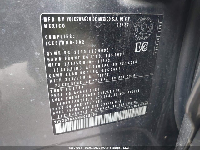 3VV2B7AX5NM068906 Volkswagen Tiguan