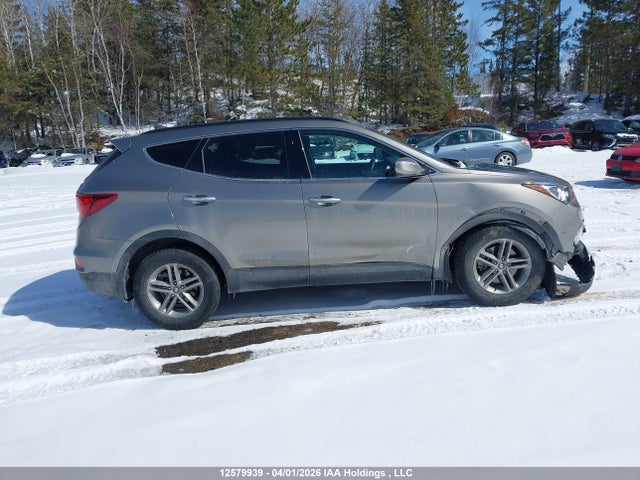 5XYZUDLB0HG393830 Hyundai Santa Fe Sport 2.4 Premium