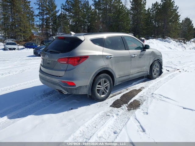 5XYZUDLB0HG393830 Hyundai Santa Fe Sport 2.4 Premium