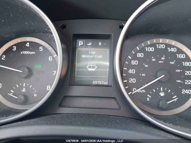 5XYZUDLB0HG393830 Hyundai Santa Fe Sport 2.4 Premium