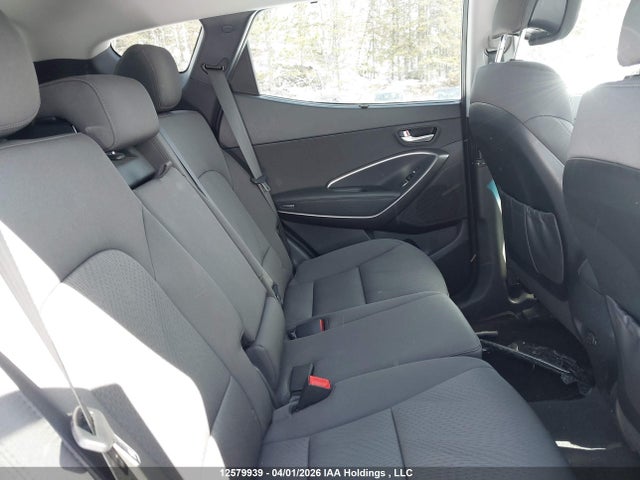 5XYZUDLB0HG393830 Hyundai Santa Fe Sport 2.4 Premium
