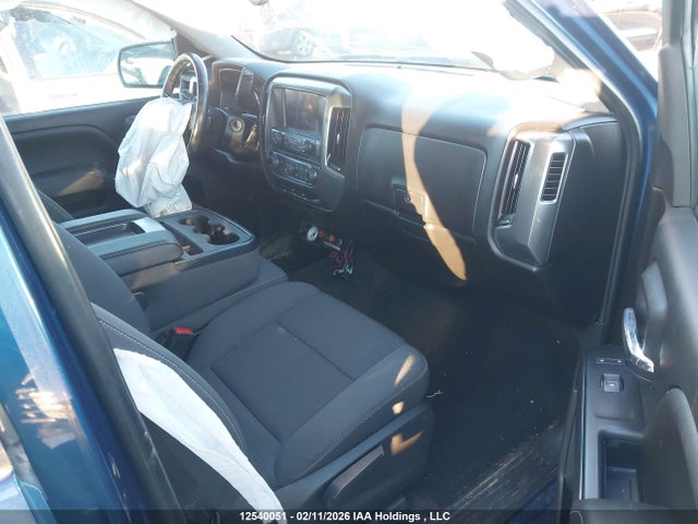 3GCUKRER5JG175557 Chevrolet Silverado 1500 1lt