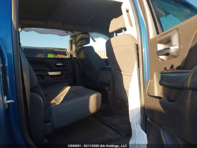 3GCUKRER5JG175557 Chevrolet Silverado 1500 1lt
