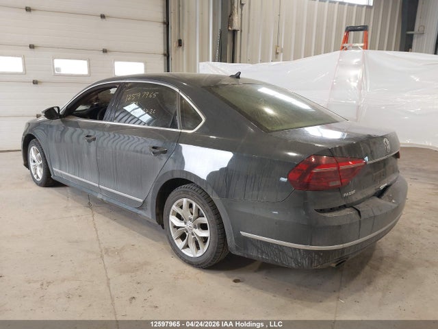 Aukcja sprzedaży 2017 Volkswagen Passat 1.8 Tsi Comfortline, vin: 1VWBT7A36HC037014, numer aukcji: 12597965