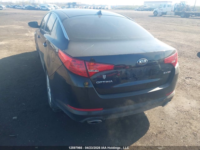 2013 Kia Optima Ex მანქანა იყიდება აუქციონზე, vin: KNAGN4A75D5422872, აუქციონის ნომერი: 12597966