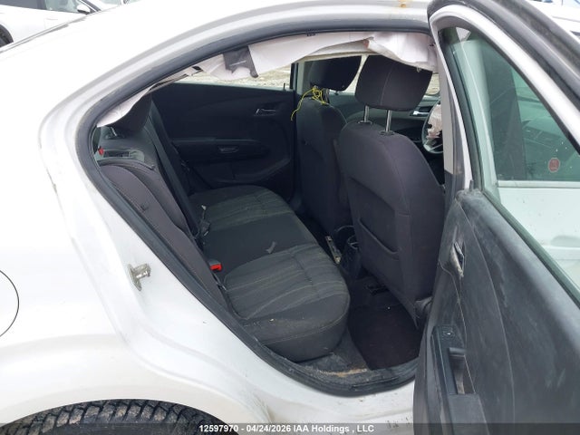Aukcja sprzedaży 2015 Chevrolet Sonic Lt Auto, vin: 1G1JC5SH2F4186288, numer aukcji: 12597970