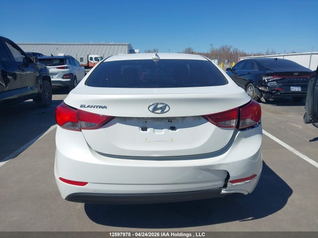 2016 Hyundai Elantra Gl მანქანა იყიდება აუქციონზე, vin: 5NPDH4AE8GH792035, აუქციონის ნომერი: 12597978