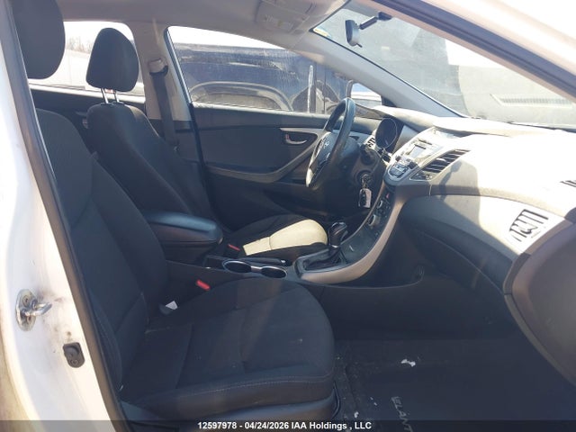 2016 Hyundai Elantra Gl მანქანა იყიდება აუქციონზე, vin: 5NPDH4AE8GH792035, აუქციონის ნომერი: 12597978