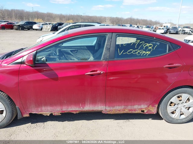 2011 Hyundai Elantra მანქანა იყიდება აუქციონზე, vin: 5NPDH4AE2BH006979, აუქციონის ნომერი: 12597981