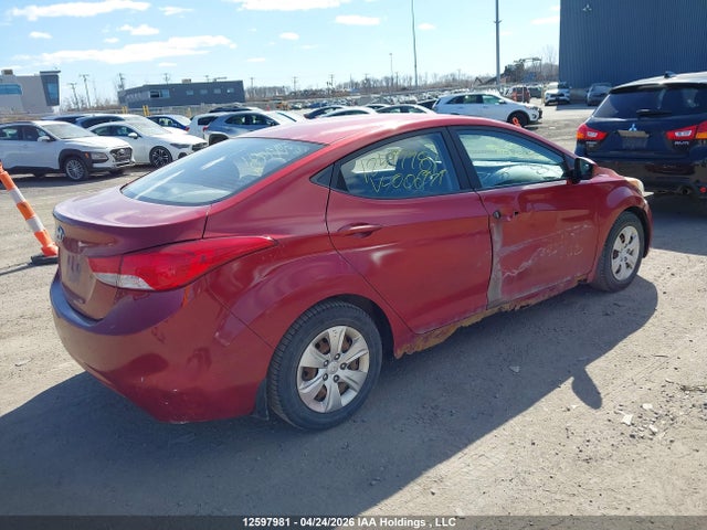 2011 Hyundai Elantra მანქანა იყიდება აუქციონზე, vin: 5NPDH4AE2BH006979, აუქციონის ნომერი: 12597981
