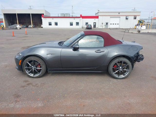 12597984 :رقم المزاد ، JM1NDAD70K0309719 vin ، 2019 Mazda Mx-5 Gt مزاد بيع