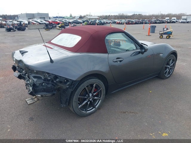 12597984 :رقم المزاد ، JM1NDAD70K0309719 vin ، 2019 Mazda Mx-5 Gt مزاد بيع