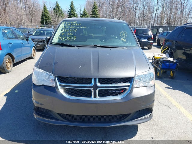 2C4RDGBG3FR747914 Dodge Grand Caravan