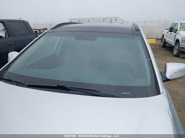 5XYZUDLA0EG211885 Hyundai Santa Fe Sport 2.0t Limited